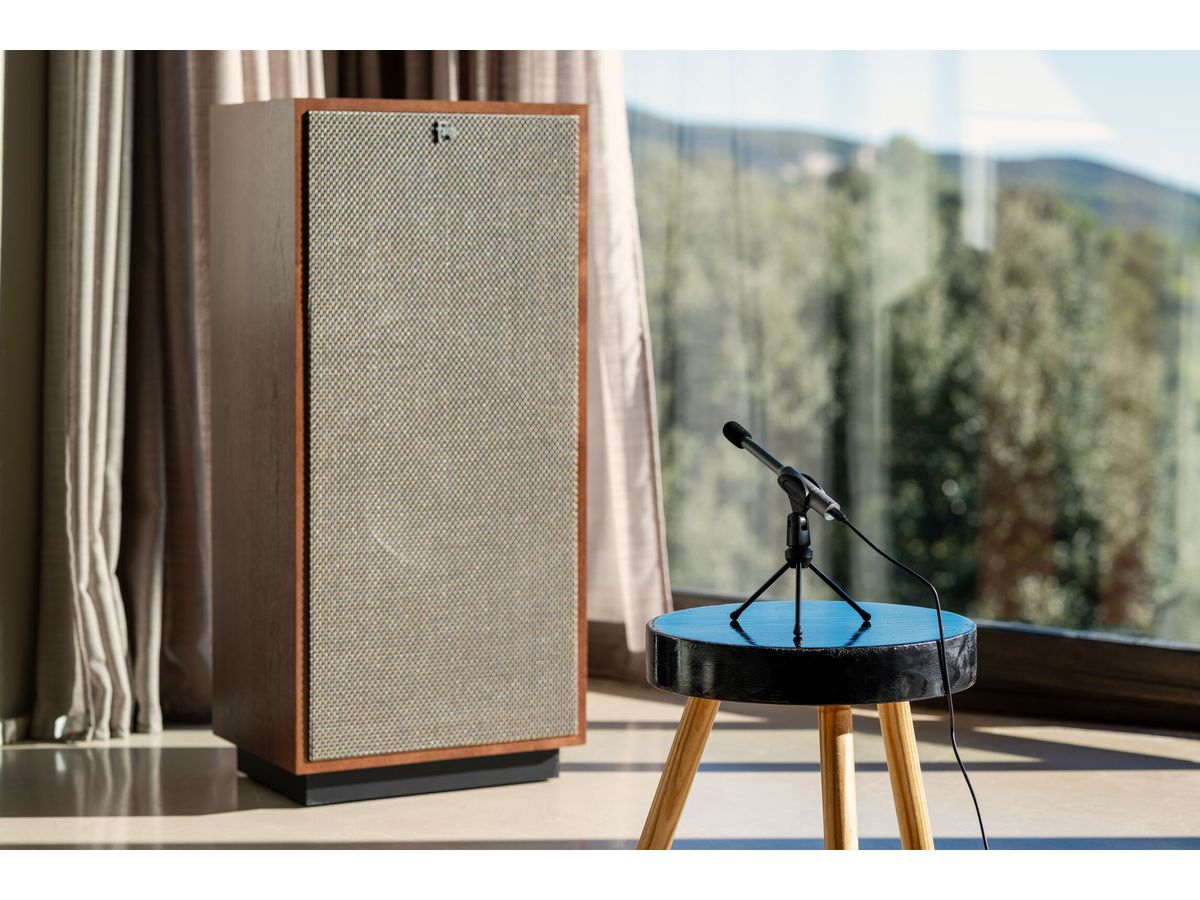 Y50 - silber, Netzwerk-Streamer-Amp