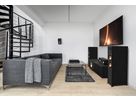 R-600F - Black, Floor Speaker