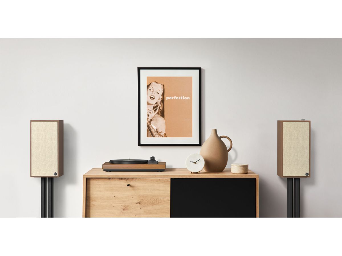 The Sevens - walnut, active Speaker, 200W