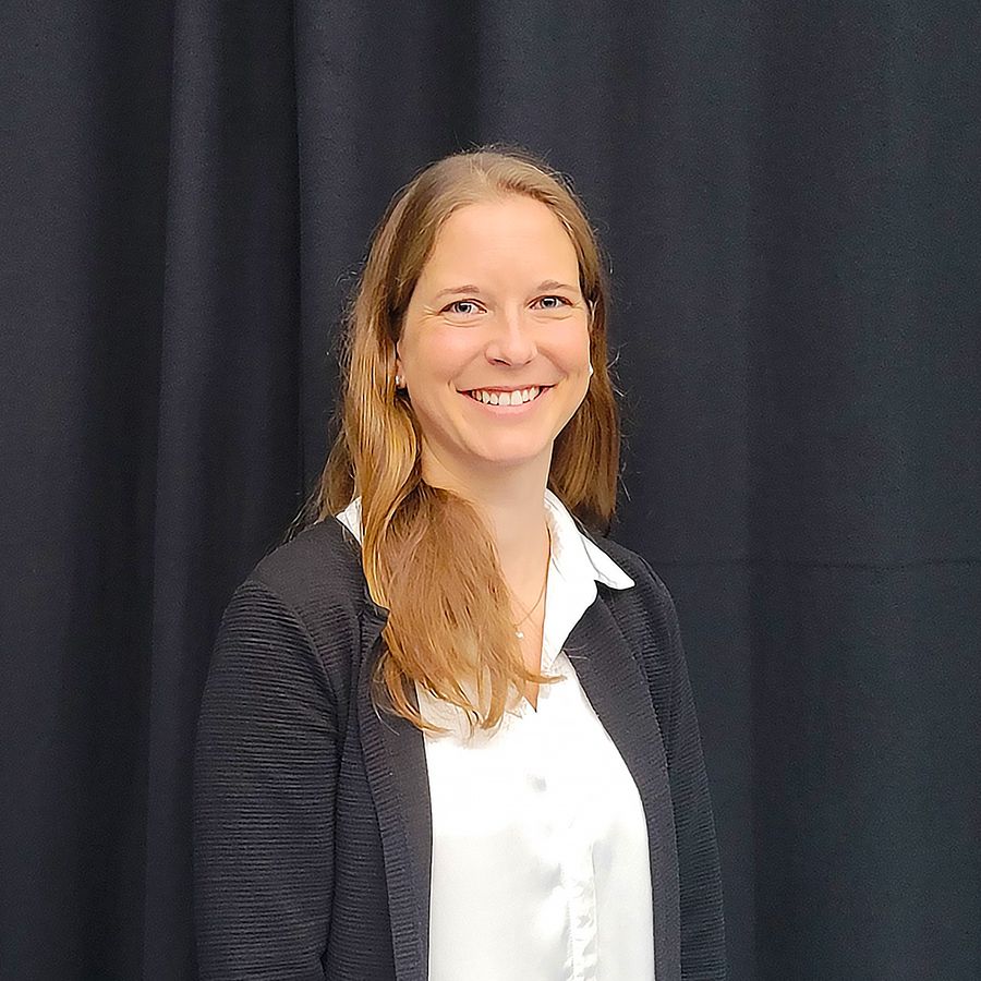 Portrait der Product Managerin bei novis electronics AG, Anna Tischhauser