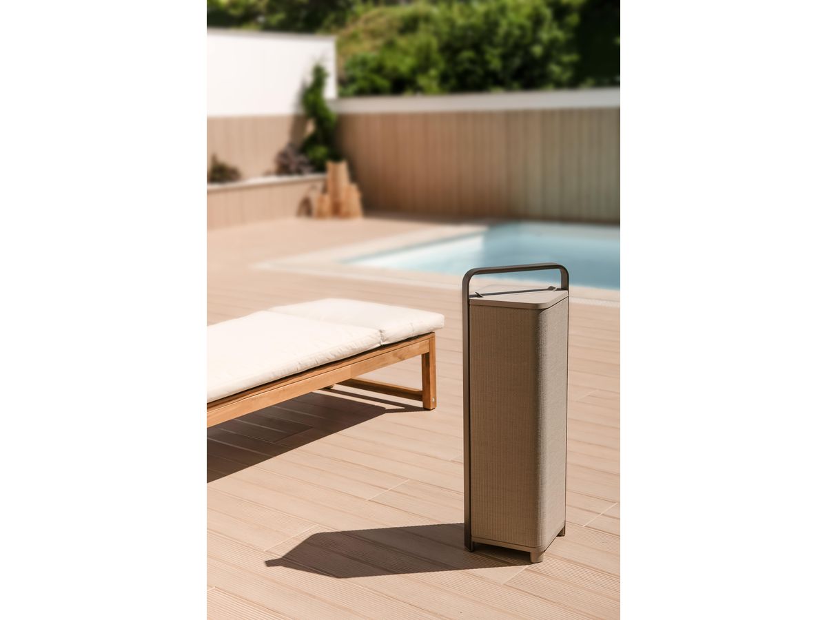 P9, tan - Outdoor Bluetooth Speaker
