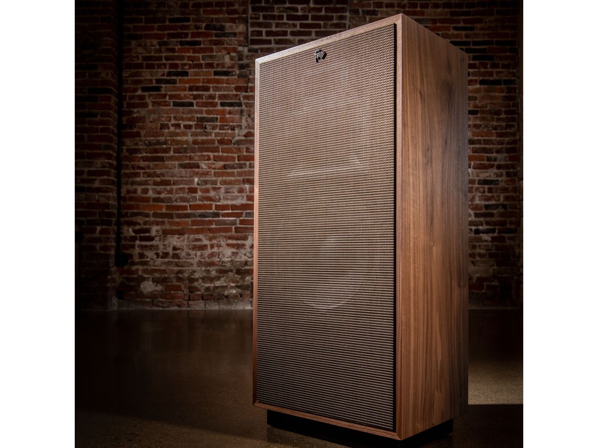 Forte IV - American Walnut